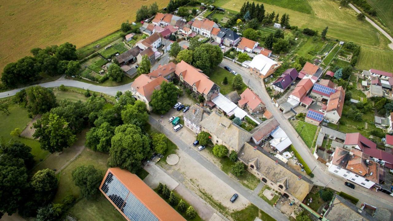An der Schmucke Gutshaus Von Bismarck 아파트 외부 사진